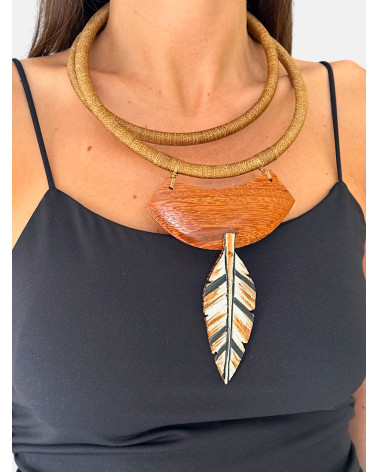 COLLAR PEBE