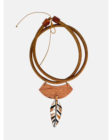 COLLAR PEBE