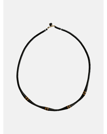 COLLAR APURIÑA