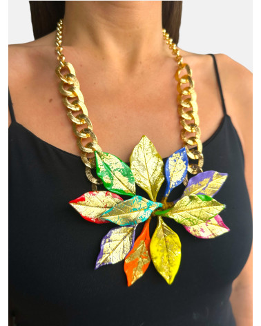 COLLAR LAUREL CORTEGADA