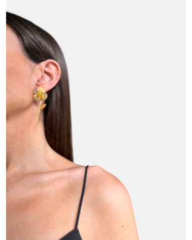 PENDIENTES PAMPALONIA LARGOS DORADOS