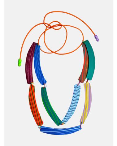 COLLAR NAVAJAS
