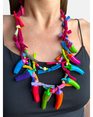 COLLAR PIMIENTOS