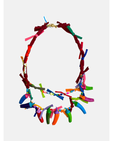COLLAR PIMIENTOS