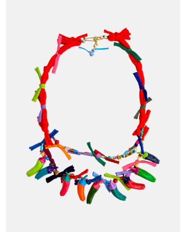 COLLAR PIMIENTOS